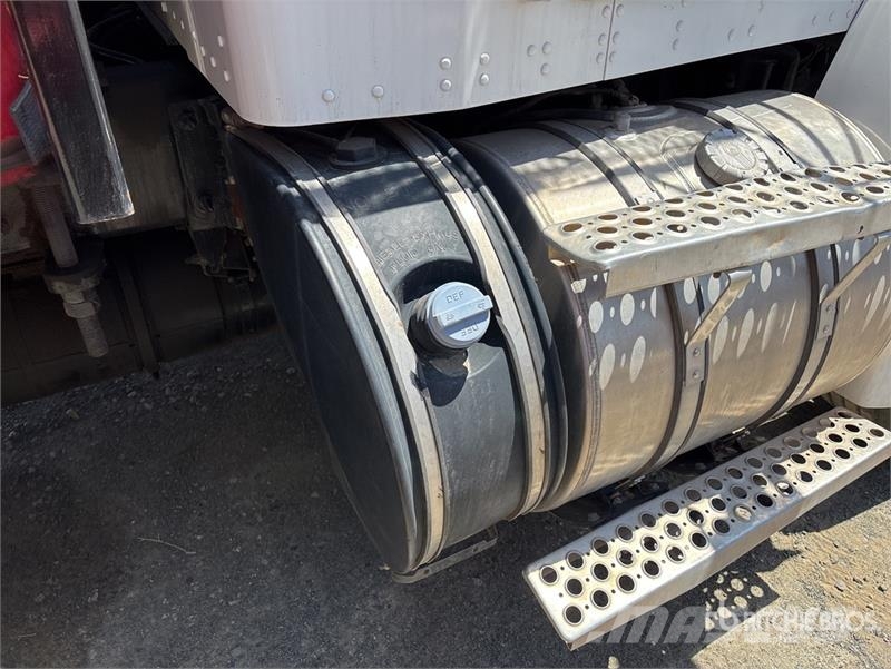 Kenworth 2124 on Kenworth T370 6x4 Grapple Truck Куки