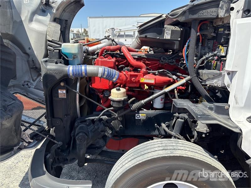 Kenworth C500 Tractor Units