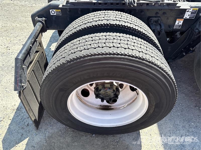 Kenworth C500 Tractor Units