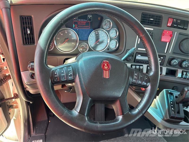 Kenworth C500 Tractor Units