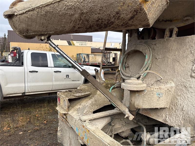 Kenworth C523 6x4 Mixer Truck Avtomešalci za beton
