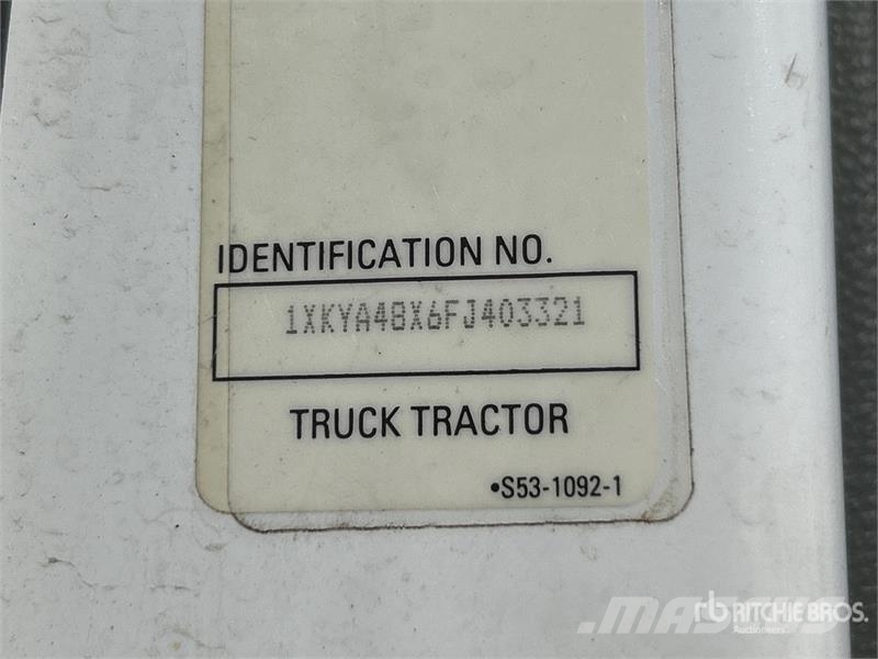 Kenworth T-680 4x2 S/A Day Cab Truck Tractor Vilcēji