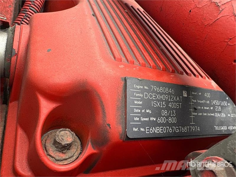 Kenworth T-680 4x2 S/A Day Cab Truck Tractor Cabezas tractoras