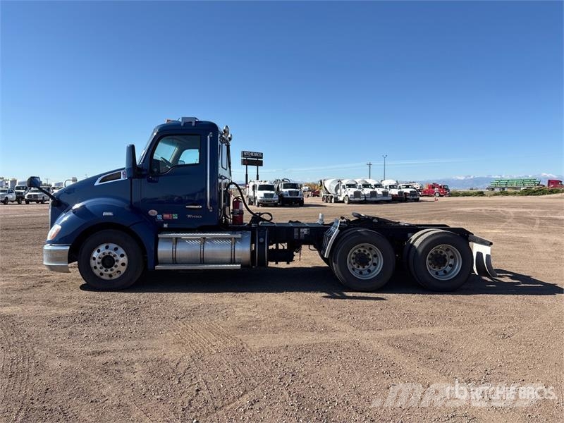 Kenworth T-680 6x4 T/A Day Cab Truck Tractor Sattelzugmaschinen