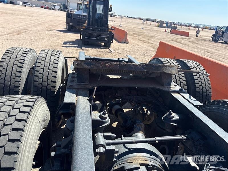 Kenworth T-680 6x4 T/A Day Cab Truck Tractor Prime Movers