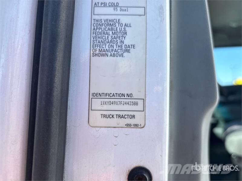 Kenworth T-680 6x4 T/A Day Cab Truck Tractor Sattelzugmaschinen
