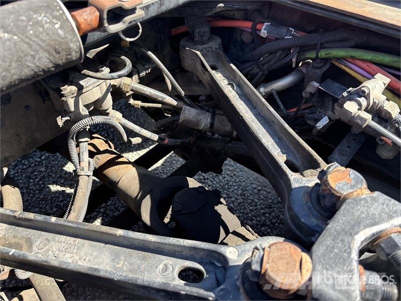Kenworth T-680 6x4 T/A Day Cab Truck Tractor Sattelzugmaschinen