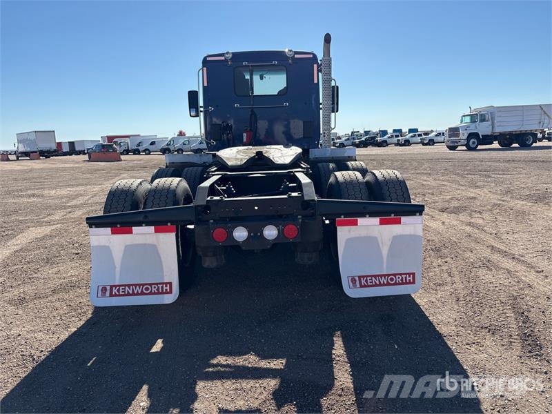 Kenworth T-680 6x4 T/A Day Cab Truck Tractor Sattelzugmaschinen