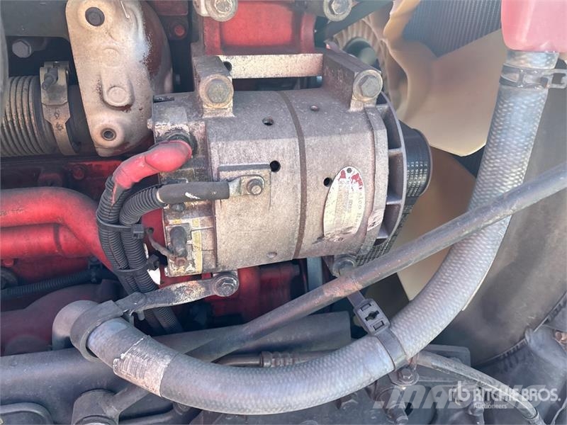 Kenworth T-680 6x4 T/A Day Cab Truck Tractor Sattelzugmaschinen