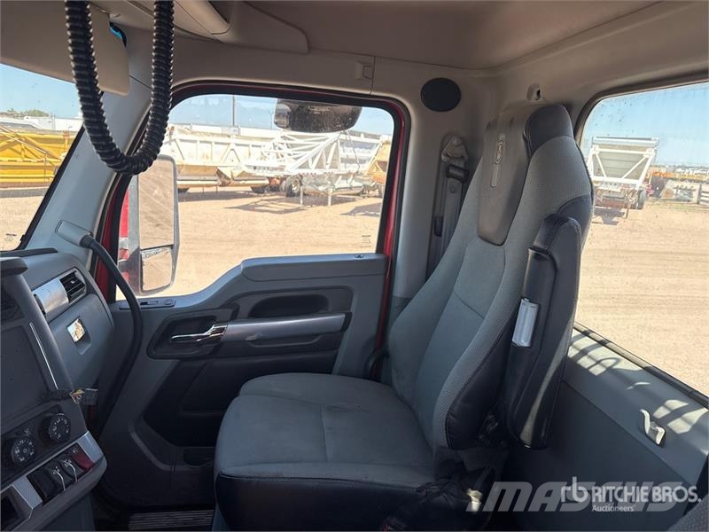 Kenworth T-680 6x4 T/A Day Cab Truck Tractor Prime Movers