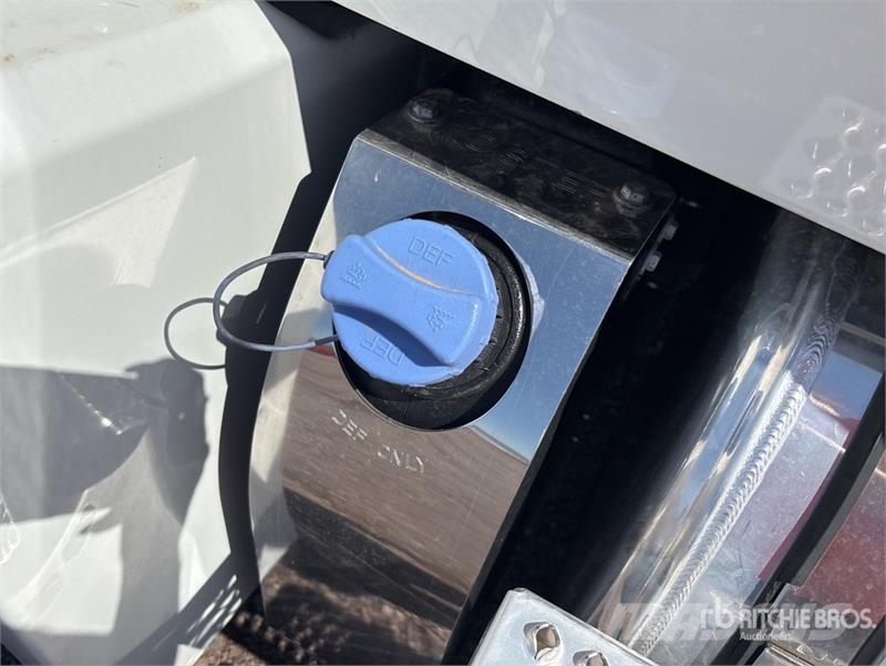 Kenworth T280 4x2 Cab and Chassis Cabine si interior