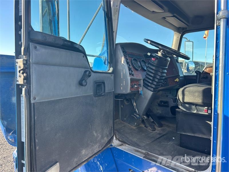 Kenworth T300 Kiper tovornjaki