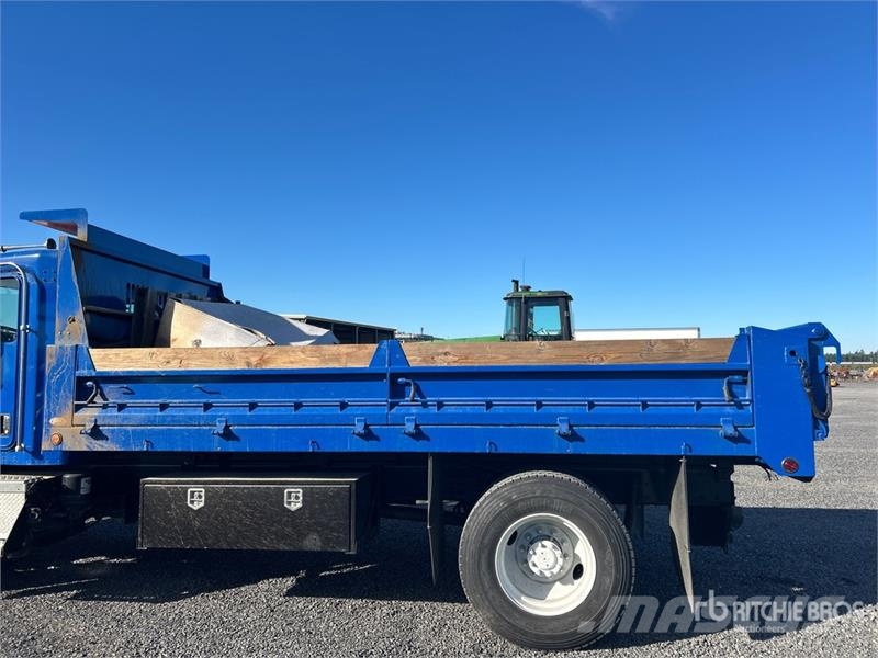 Kenworth T300 Kiper tovornjaki