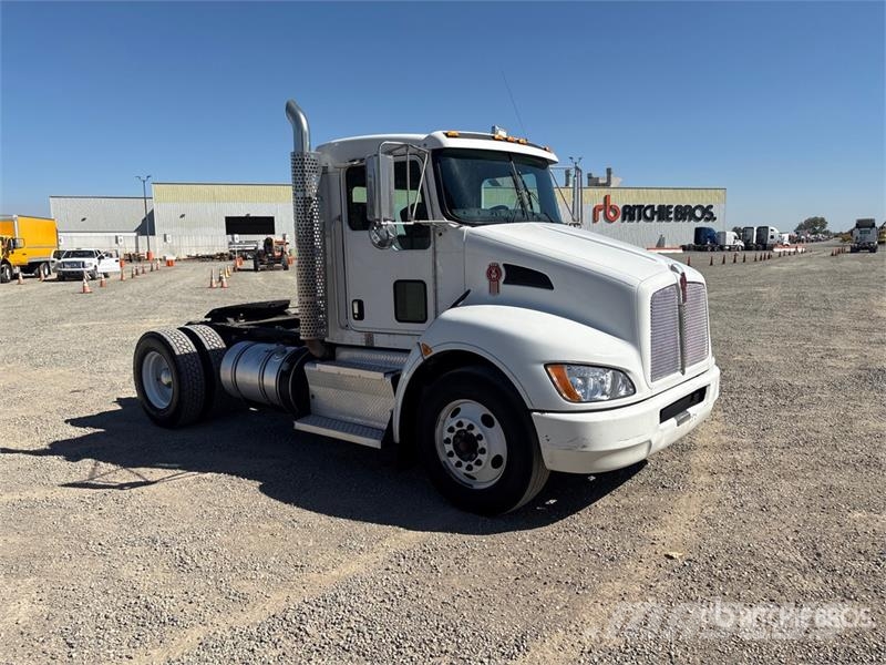 Kenworth T300 Cabezas tractoras