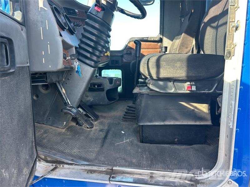 Kenworth T300 Kiper tovornjaki