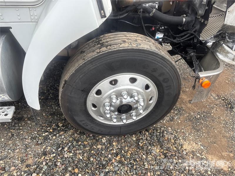 Kenworth T300 Tankbiler