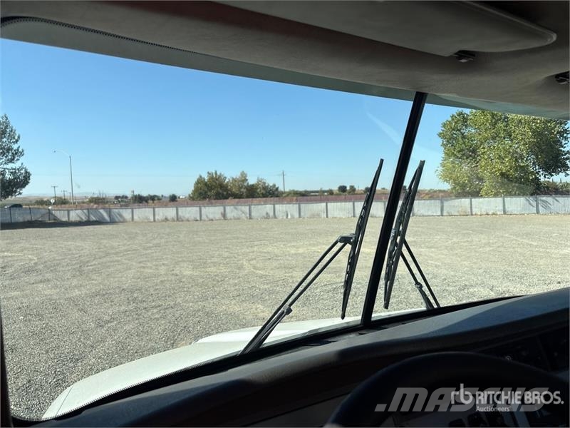 Kenworth T300 Cabezas tractoras