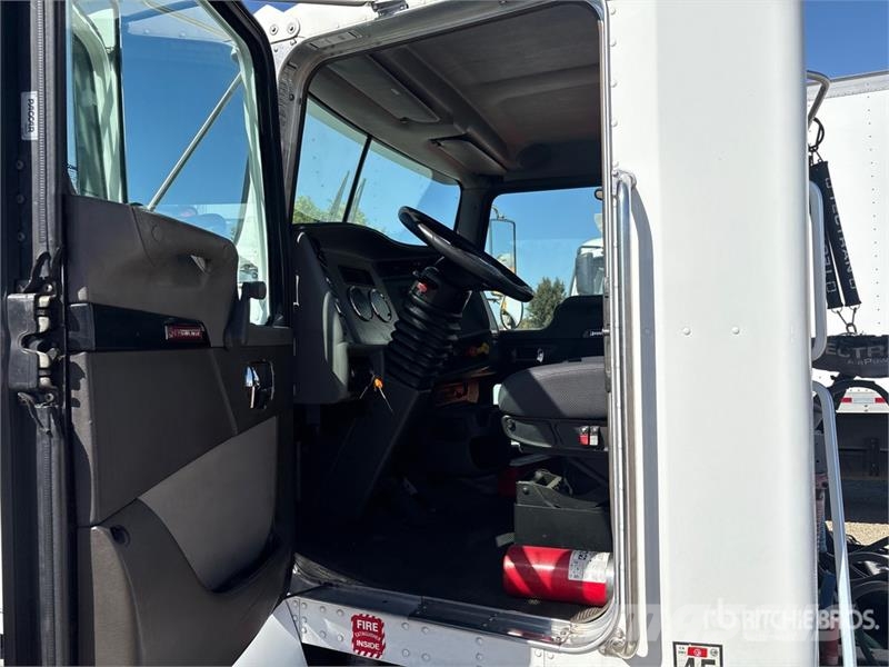 Kenworth T300 Cabezas tractoras
