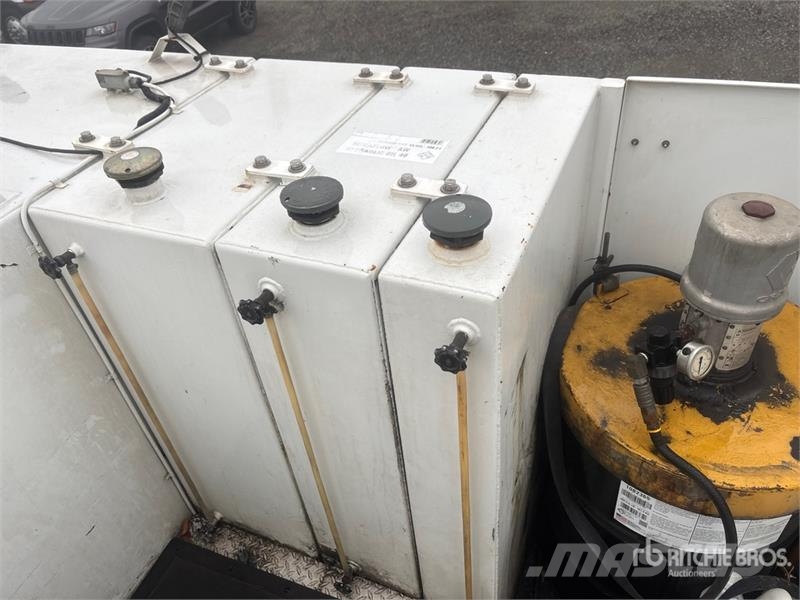 Kenworth T300 Tankbiler