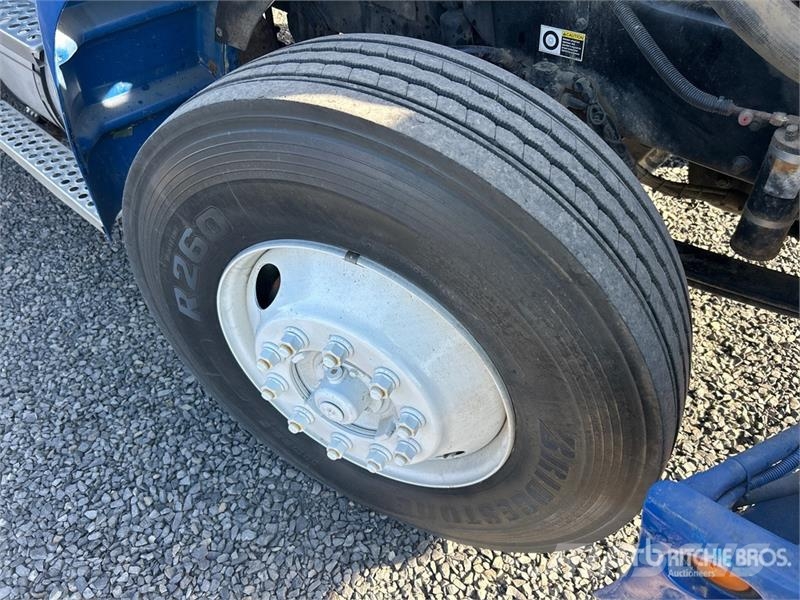 Kenworth T300 Kiper tovornjaki