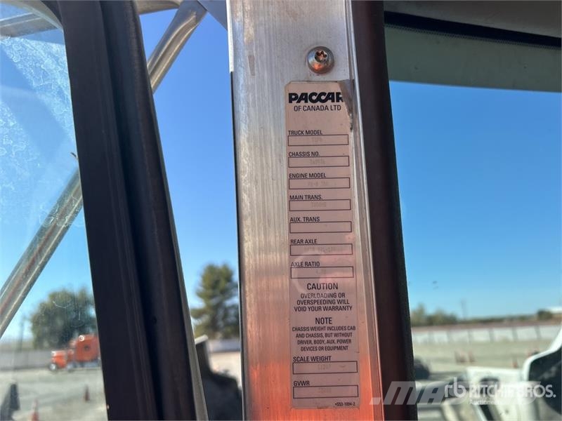Kenworth T300 4x2 10 Bay Beverage Truck Camion per la consegna bevande