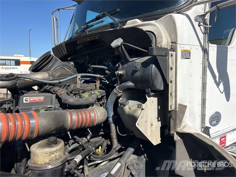 Kenworth T300 4x2 10 Bay Beverage Truck Camion per la consegna bevande