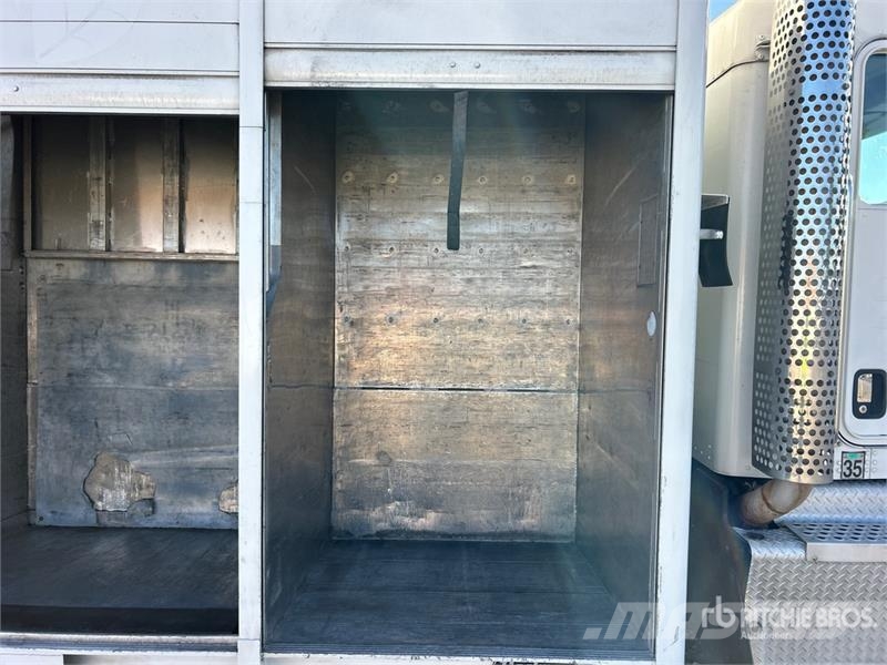 Kenworth T300 4x2 10 Bay Beverage Truck Beverage delivery trucks