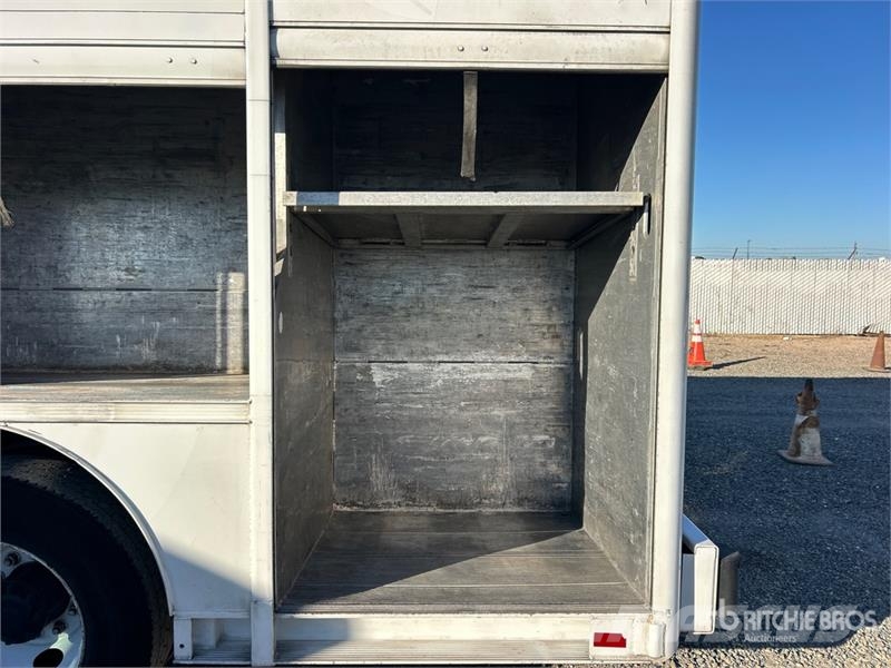 Kenworth T300 4x2 10 Bay Beverage Truck Beverage delivery trucks