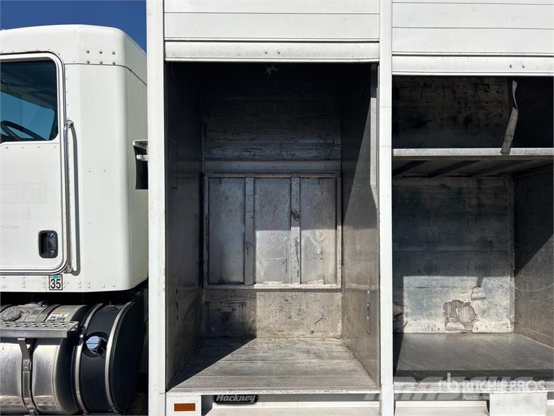 Kenworth T300 4x2 10 Bay Beverage Truck Camion per la consegna bevande