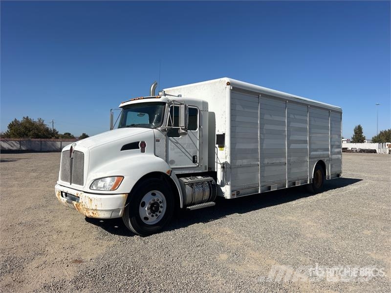 Kenworth T300 4x2 Beverage Truck Tovornjaki za prevoz pijač