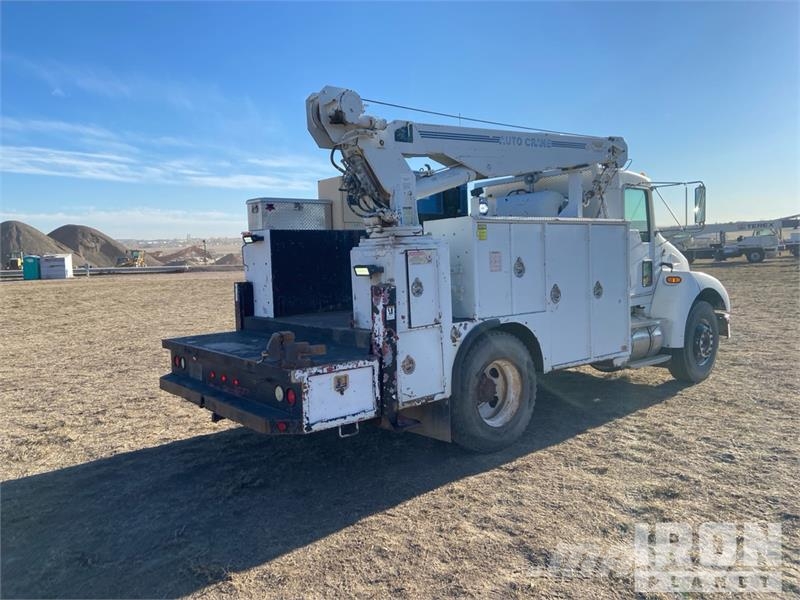 Kenworth T300 4x2 Service Truck مركبات الأغراض العامة