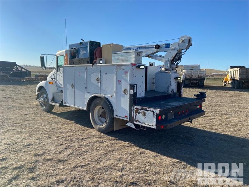 Kenworth T300 4x2 Service Truck مركبات الأغراض العامة