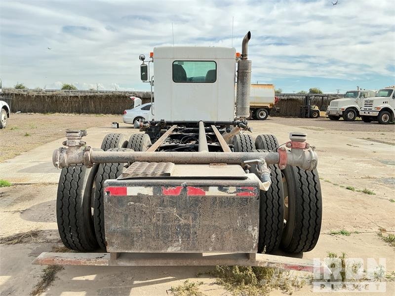 Kenworth T300 6x4 Cab and Chassis Kabine i unutrašnjost
