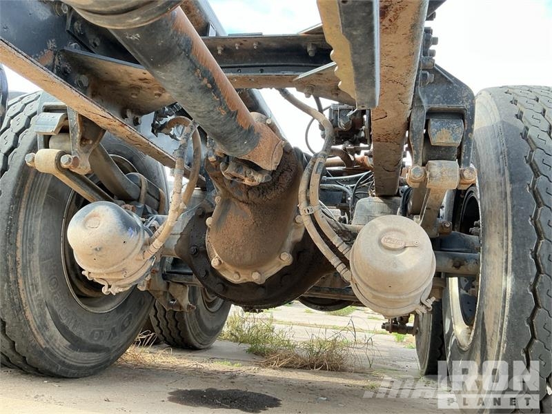 Kenworth T300 6x4 Cab and Chassis Kabine i unutrašnjost