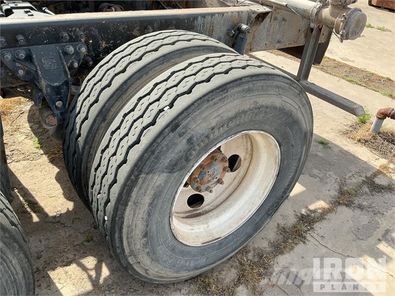 Kenworth T300 6x4 Cab and Chassis Kabine i unutrašnjost