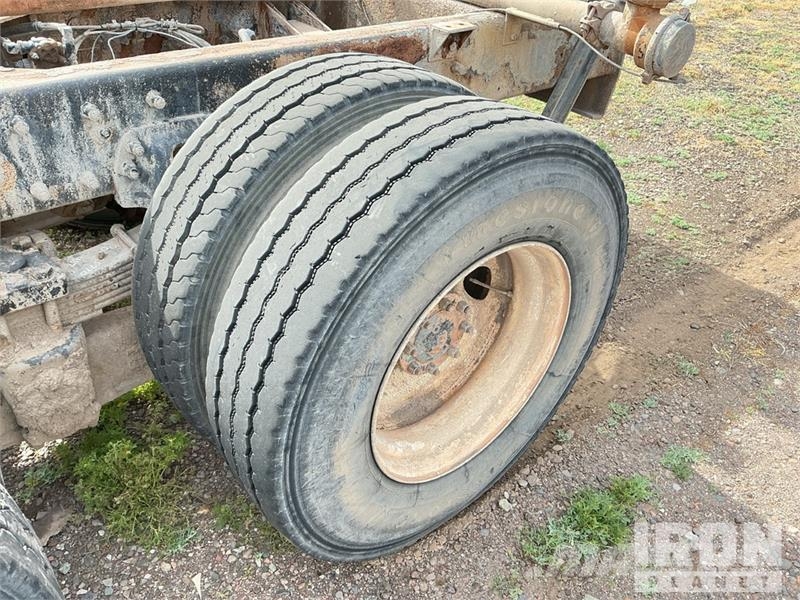 Kenworth T300 6x4 Cab and Chassis Kabine i unutrašnjost