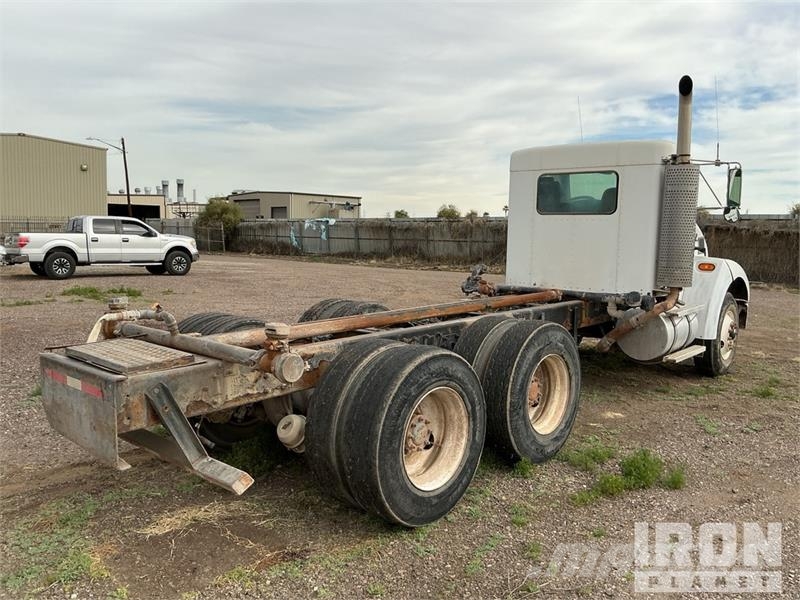 Kenworth T300 6x4 Cab and Chassis Kabine i unutrašnjost