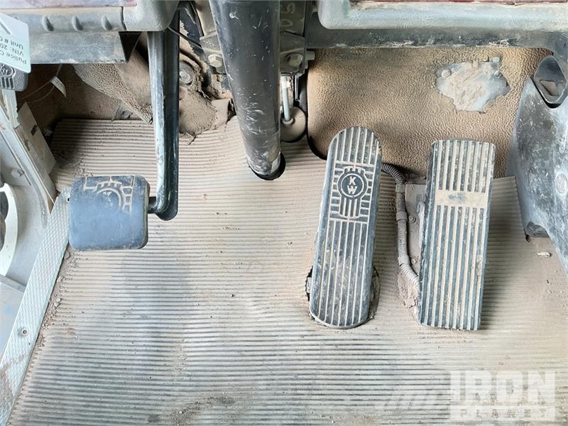 Kenworth T300 6x4 Cab and Chassis Kabine i unutrašnjost