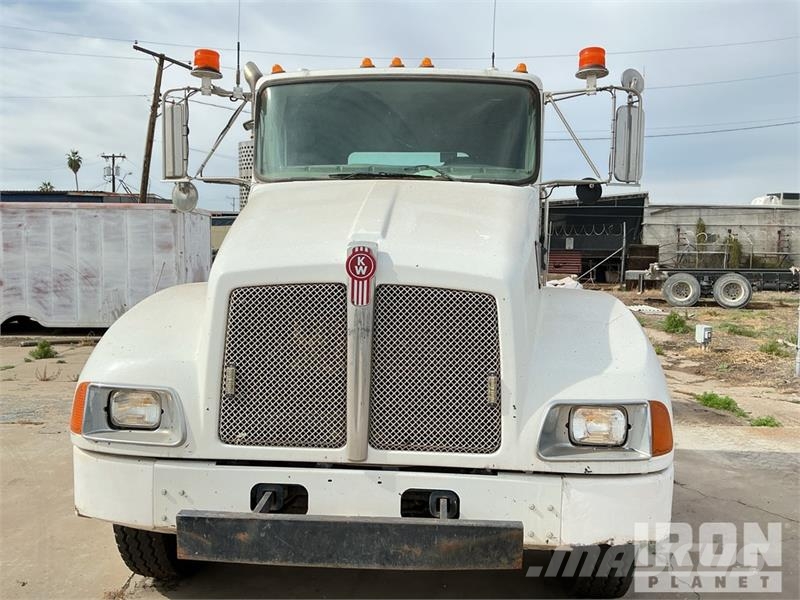 Kenworth T300 6x4 Cab and Chassis Kabine i unutrašnjost