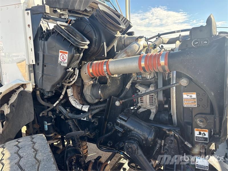 Kenworth T370 Flatbed / Dropside trucks