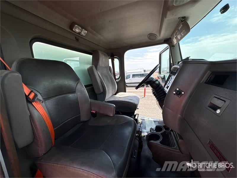Kenworth T370 Veepaagiga autod