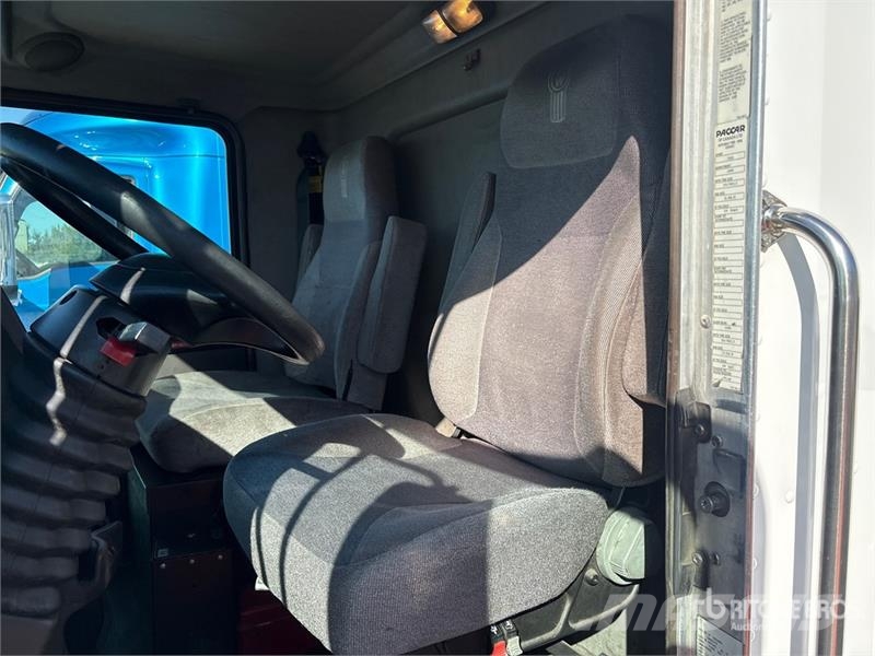 Kenworth T370 Beverage delivery trucks