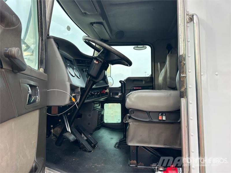 Kenworth T370 Ūdens mašīnas