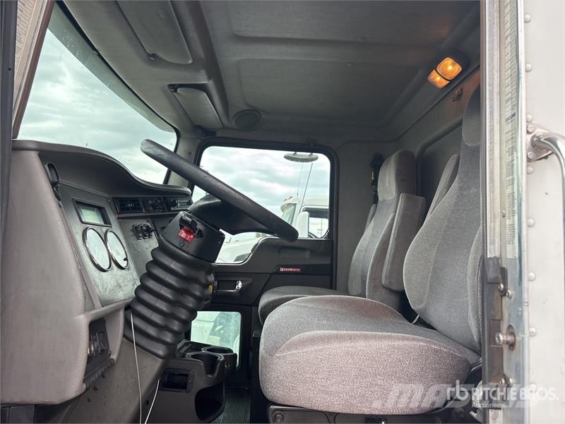 Kenworth T370 Italszállító tehergépkocsik