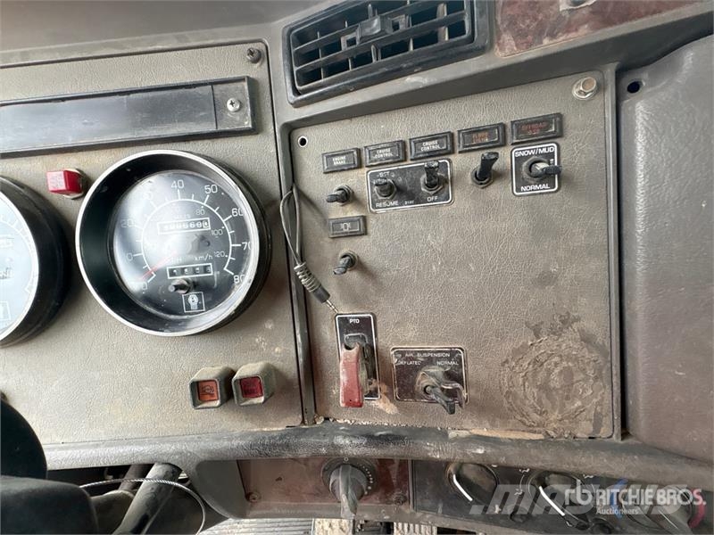 Kenworth T370 Tovornjaki za vodo