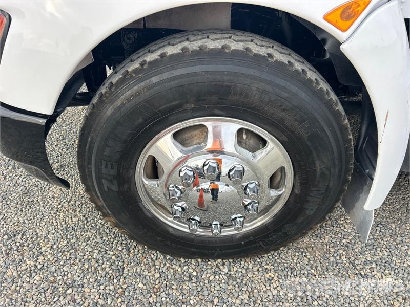 Kenworth T370 Ūdens mašīnas