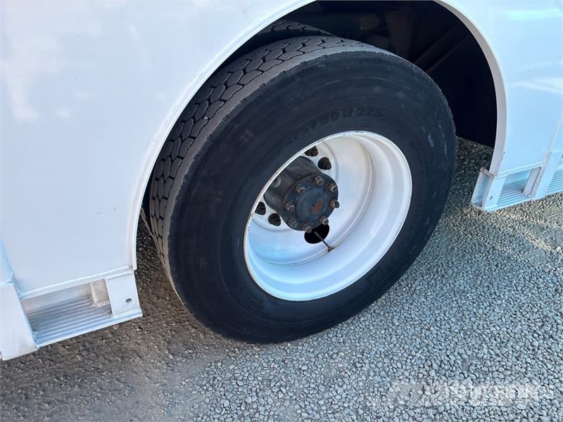 Kenworth T370 Beverage delivery trucks