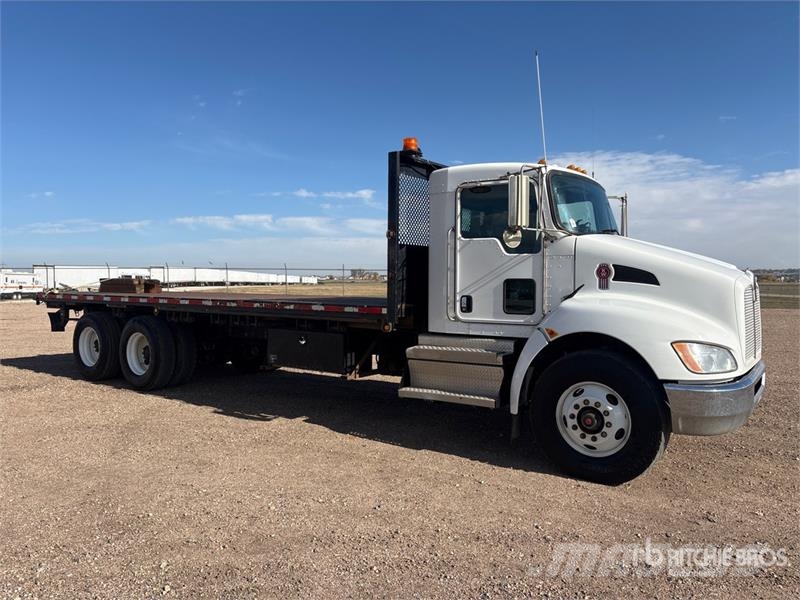 Kenworth T370 Flatbed / Dropside trucks