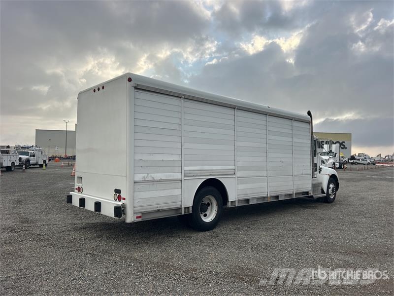 Kenworth T370 Dzērienu piegāds kravas mašīnas