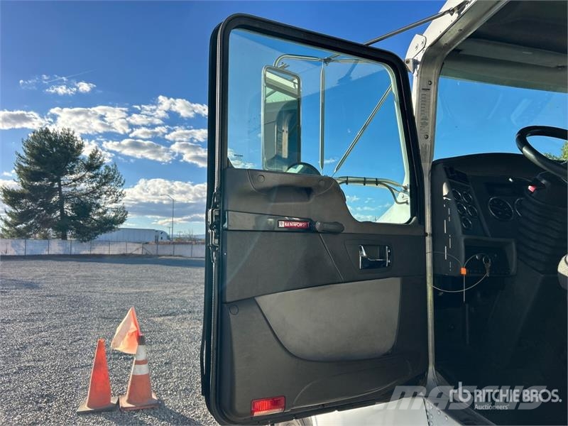Kenworth T370 Gėrimų tiekimo sunkvežimiai